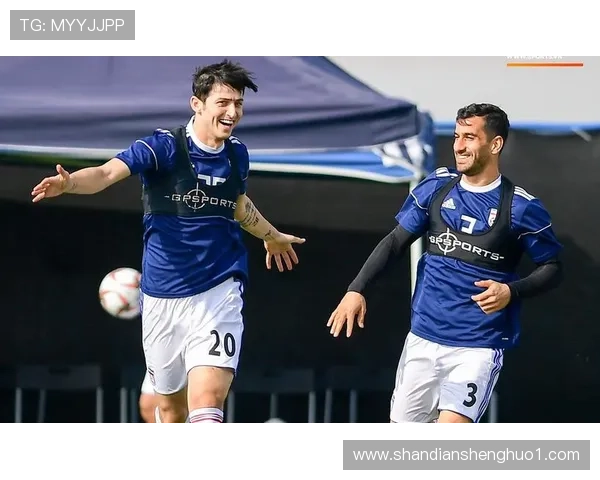 新赛季篮球焦点对决解析联赛走势与球星表现全追踪前瞻深度报道